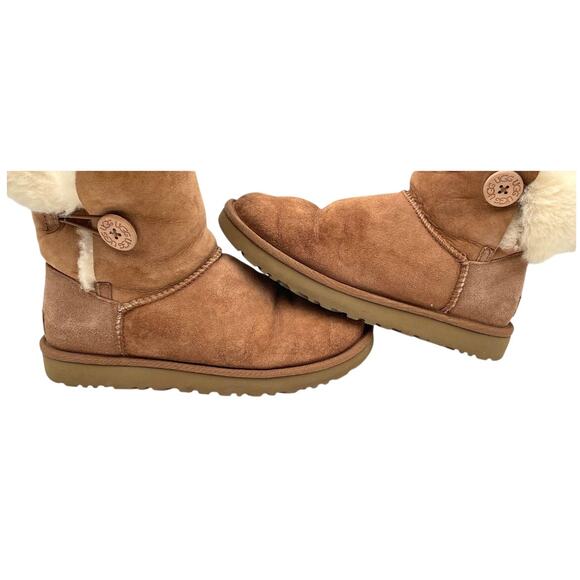 UGG Bailey Button II Brown Shearling Winter Boots Size 9 - Picture 6 of 6
